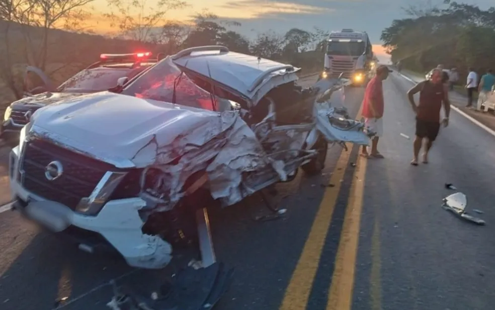 Carro de Regis Danese após acidente em Goiás - Foto: Reprodução/Redes sociais